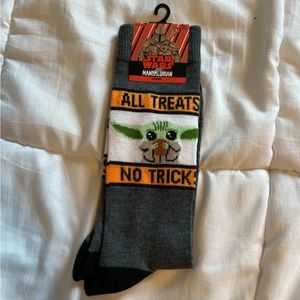Disney Star Wars Mandalorian “Baby Yoda” Crew Socks